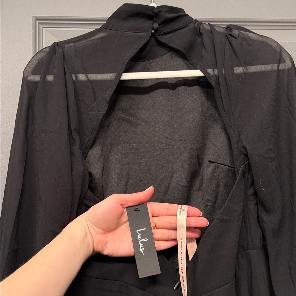 Lulus Graceful Entrance Black Long Sleeve Backless Maxi Dress - Size M - Picture 2 of 2